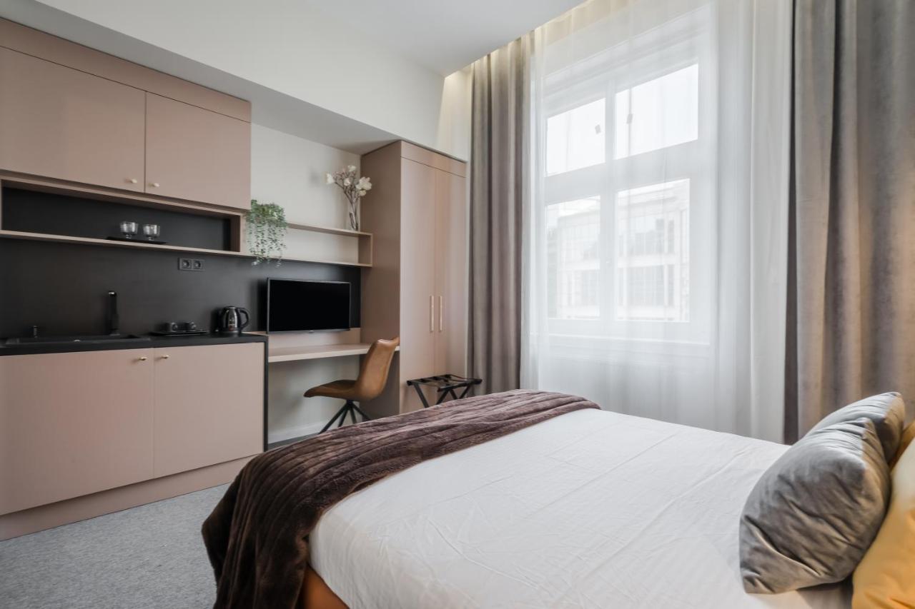 Astoria Boutique Suites- Best Location By Bqa 布达佩斯 外观 照片