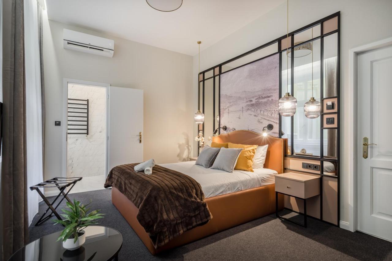 Astoria Boutique Suites- Best Location By Bqa 布达佩斯 外观 照片