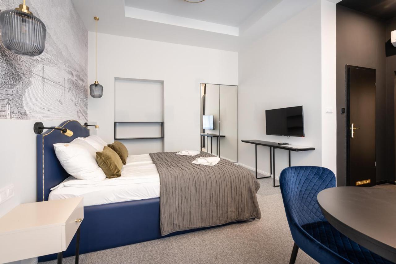 Astoria Boutique Suites- Best Location By Bqa 布达佩斯 外观 照片